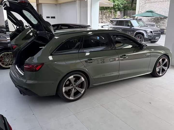 Audi S4, 2023 — фото 3 из 9