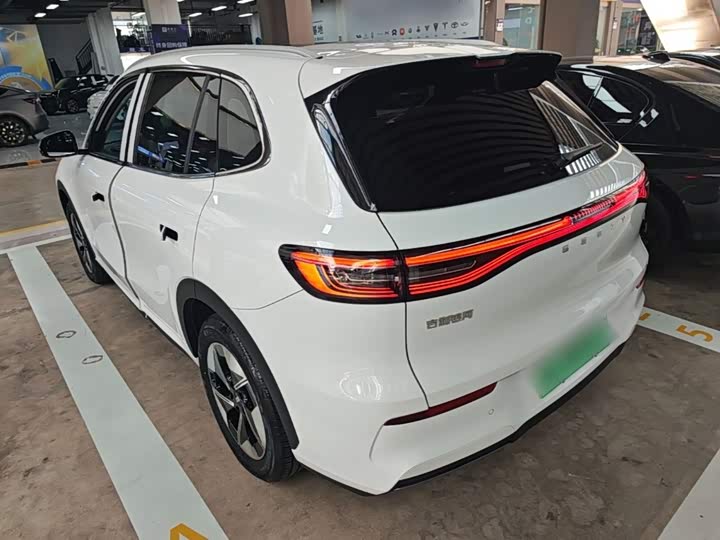 Geely Galaxy E5, 2025 — фото 5 из 9