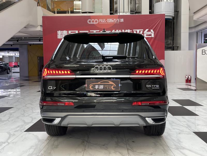 Audi Q7, 2023 — фото 5 из 12