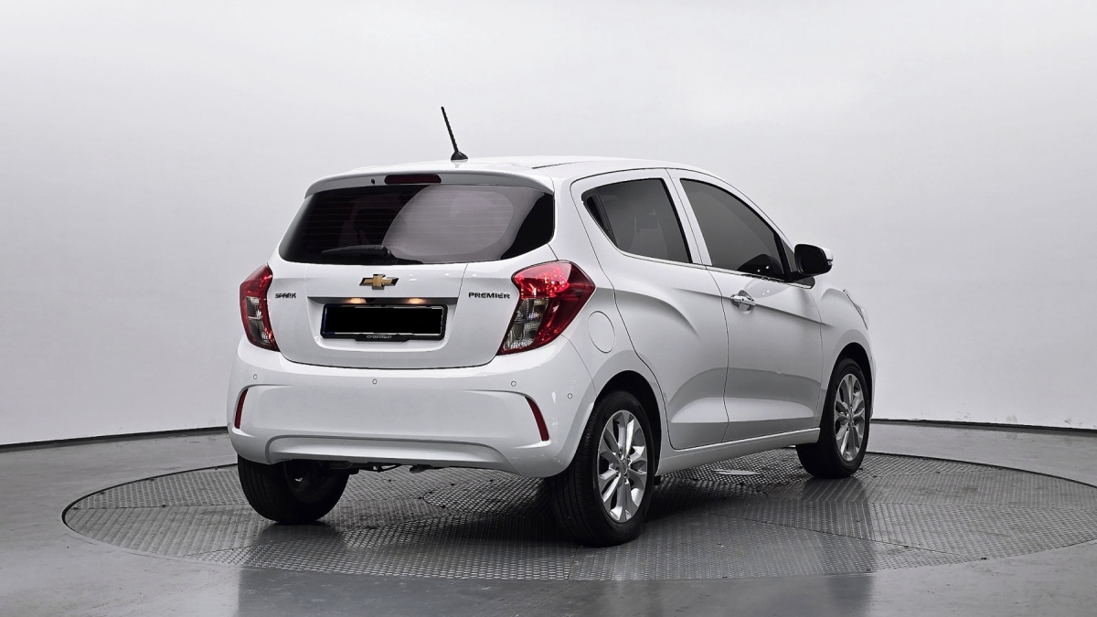 Chevrolet Spark, 2022 — фото 2 из 12