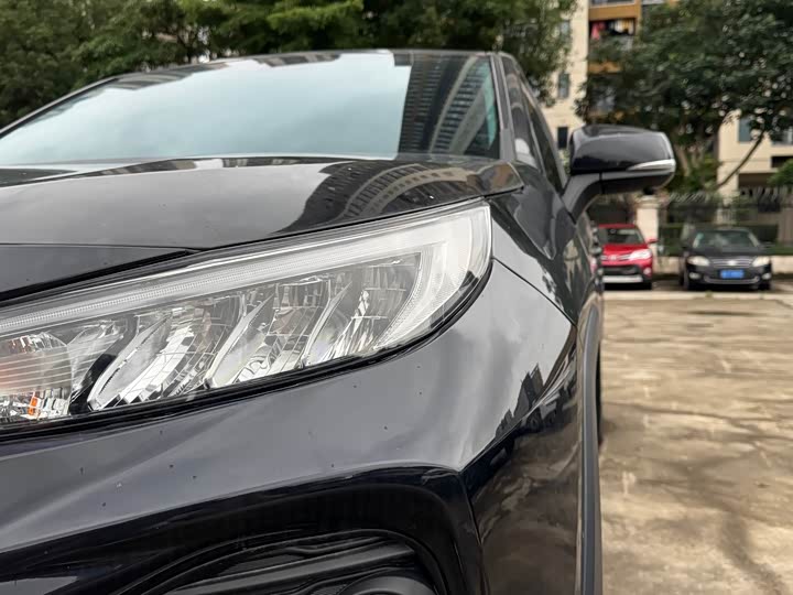 Toyota Wildlander, 2022 — фото 5 из 9
