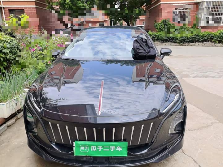 Hongqi E-QM5, 2023 — фото 2 из 9