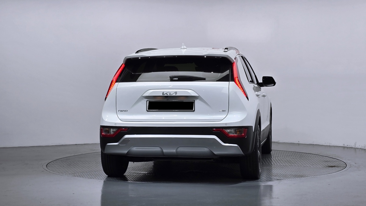 Kia Niro, 2022 — фото 4 из 12