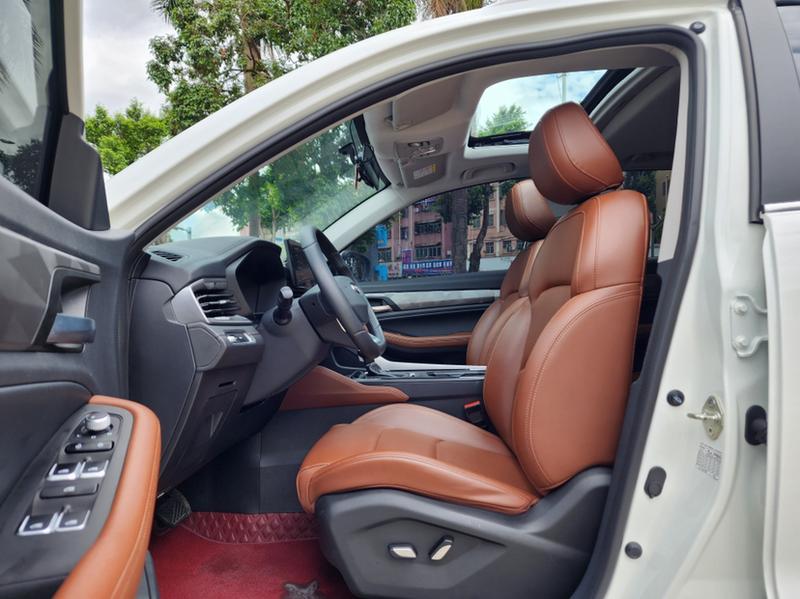 Geely Vision X6, 2023 — фото 11 из 12