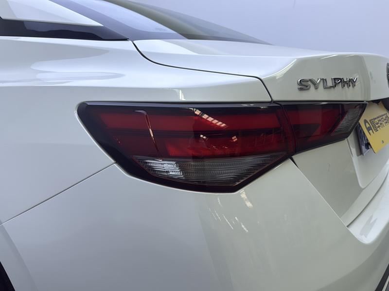 Nissan Sylphy, 2023 — фото 10 из 12