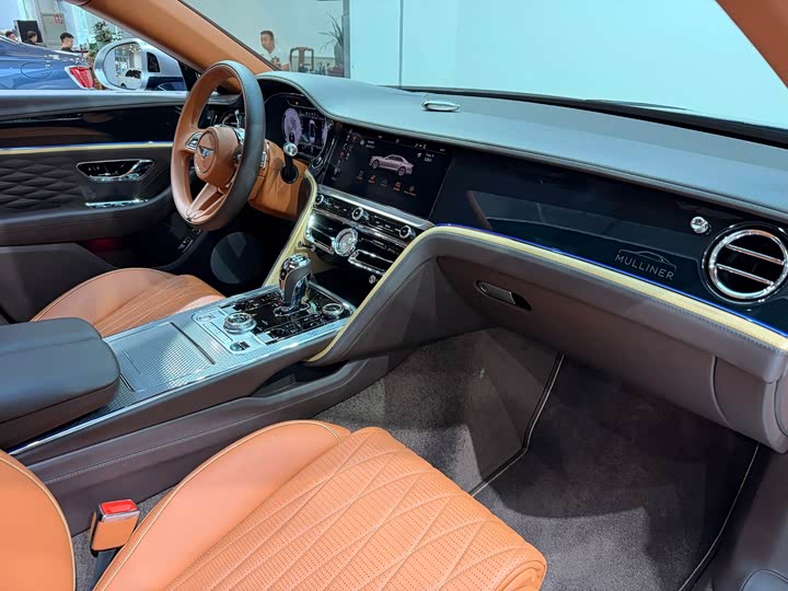 Bentley Flying Spur Hybrid, 2022 — фото 7 из 9
