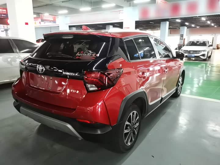 Toyota Yaris L Hatchback, 2022 — фото 7 из 9