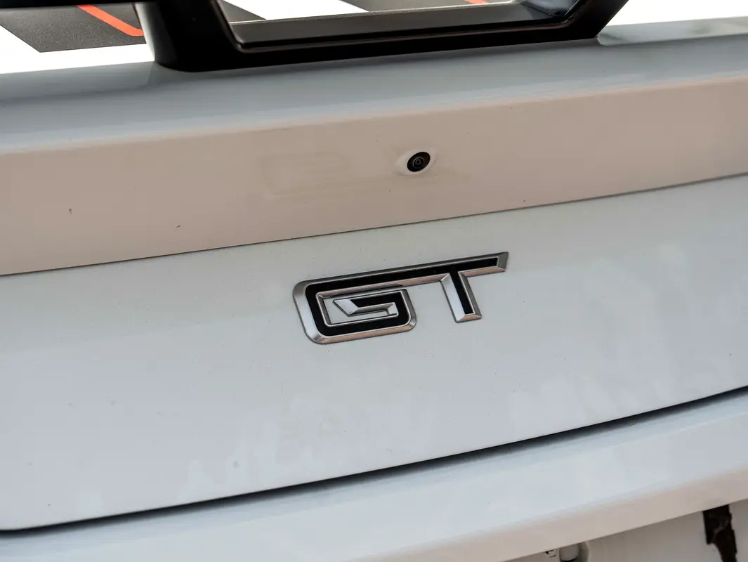 Ford Mustang, 2025 — фото 7 из 10