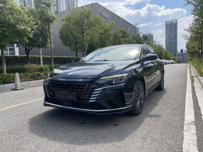Dongfeng Aeolus Yixuan Max, 2022 — купить в Казани под ключ