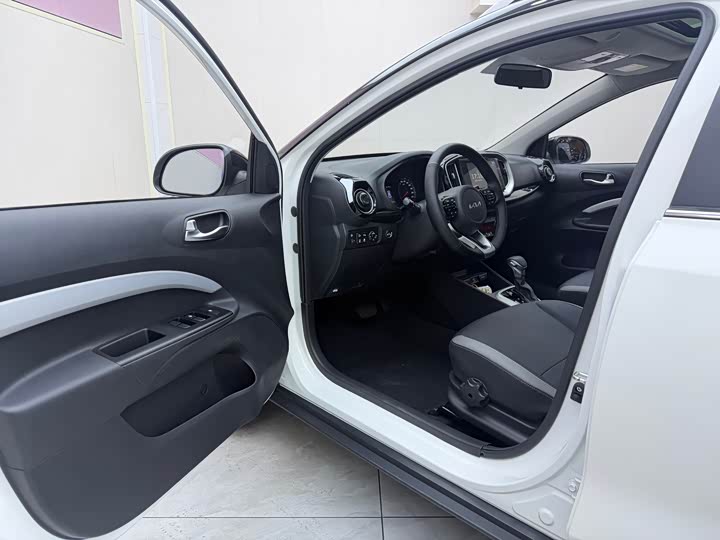 Kia KX1, 2022 — фото 7 из 9