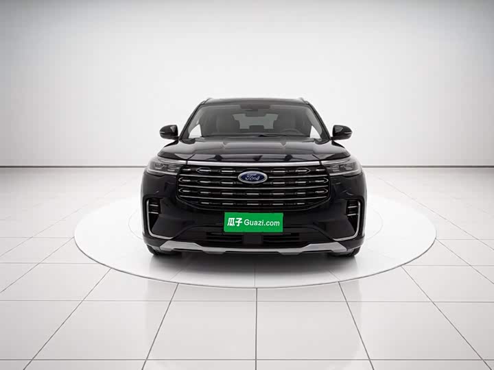 Ford Explorer, 2023 — фото 2 из 9