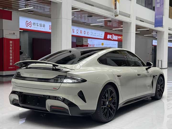 Xiaomi SU7, 2024 — фото 5 из 9