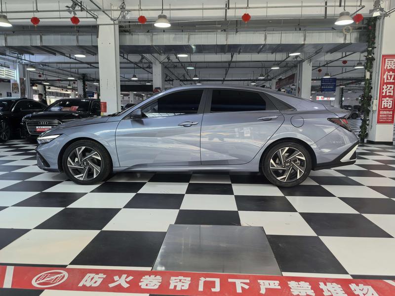 Hyundai Elantra N line, 2023 — фото 4 из 12