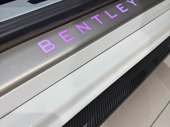 Bentley Continental GT, 2021 — фото 7 из 9