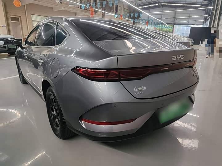 BYD Qin Plus, 2025 — фото 5 из 9