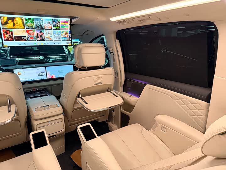 Buick OMPV, 2025 — фото 9 из 9