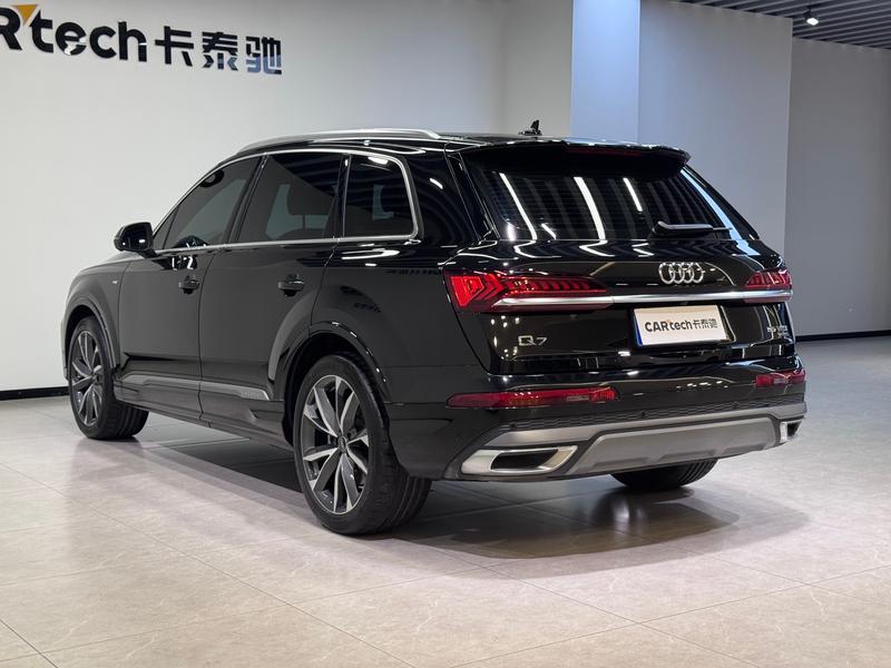 Audi Q7, 2023 — фото 5 из 12