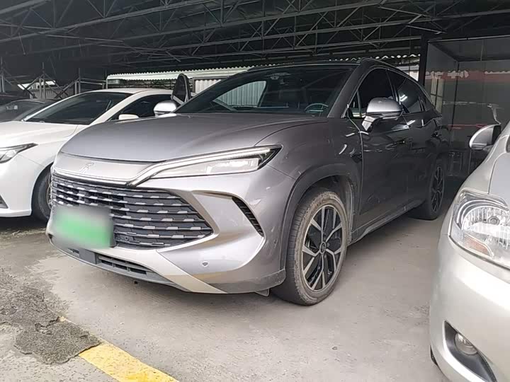 BYD Song L DM-i Hybrid, 2025 — фото 2 из 9