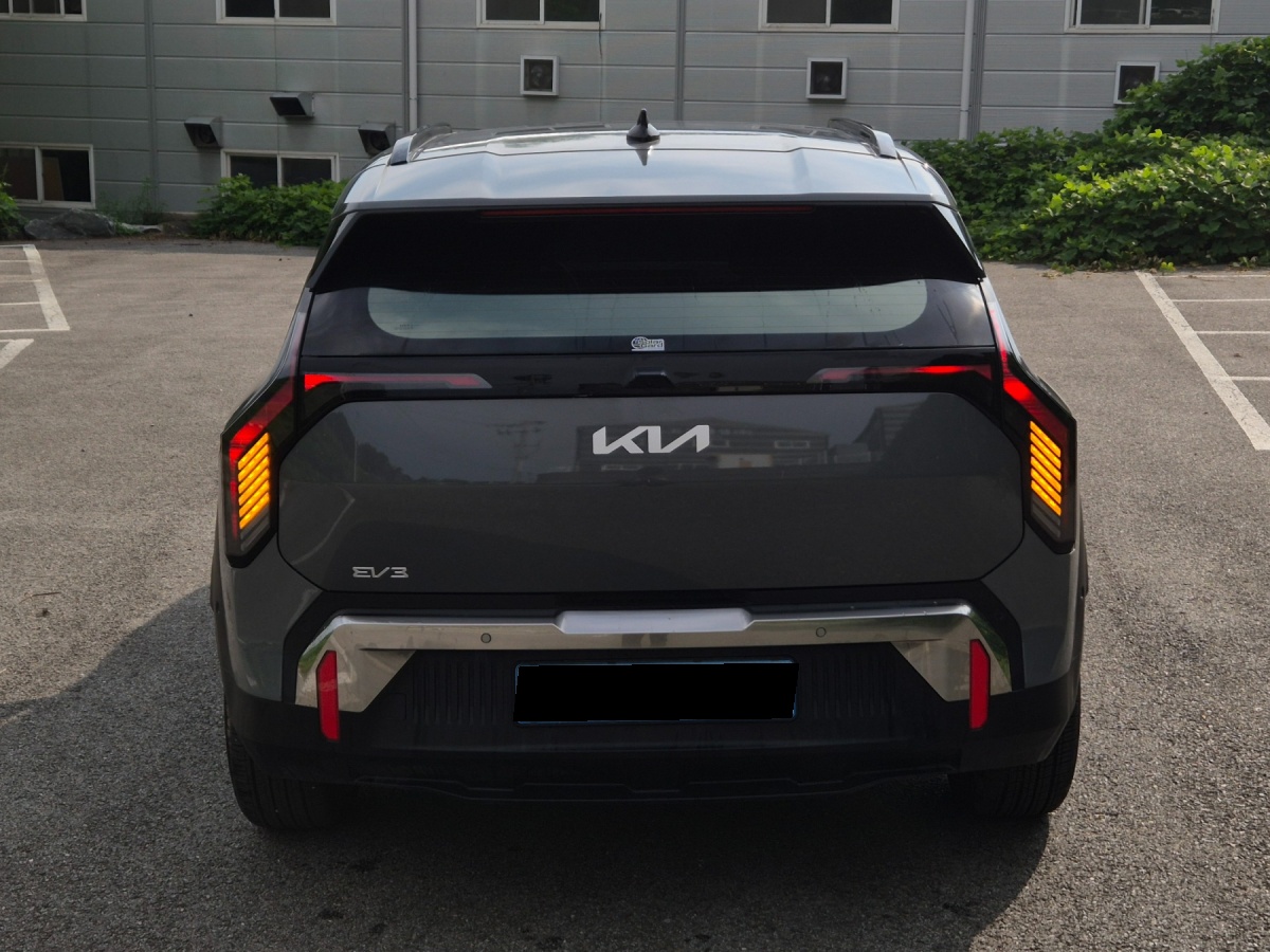 Kia EV3, 2025 — фото 4 из 12