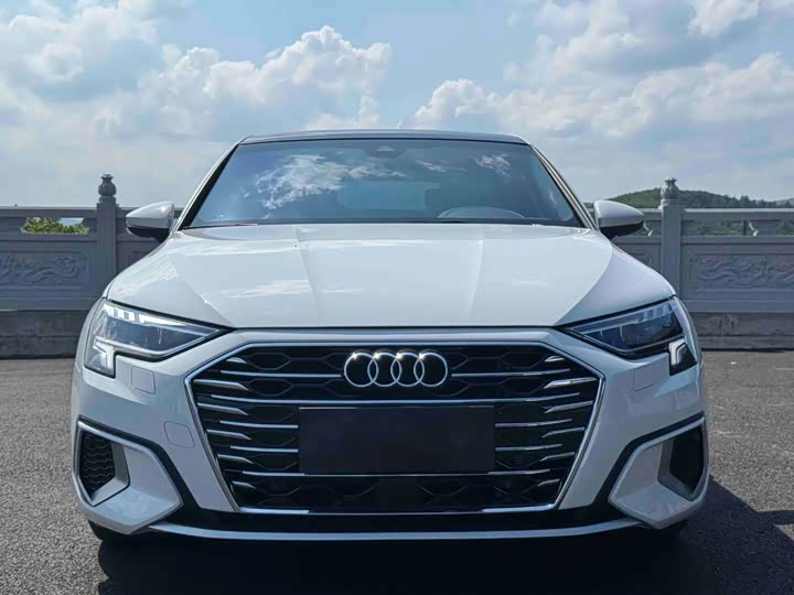 Audi A3, 2022 — фото 2 из 9