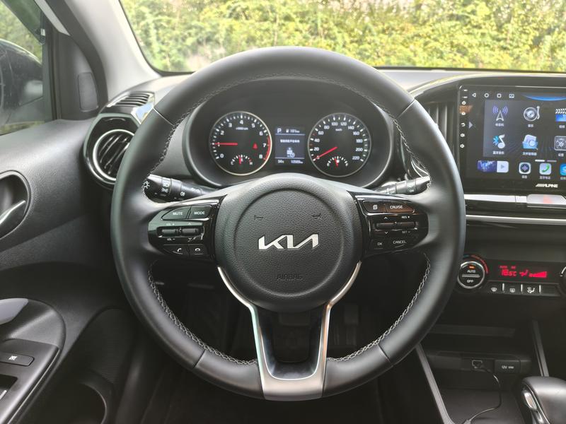 Kia KX1, 2025 — фото 9 из 12