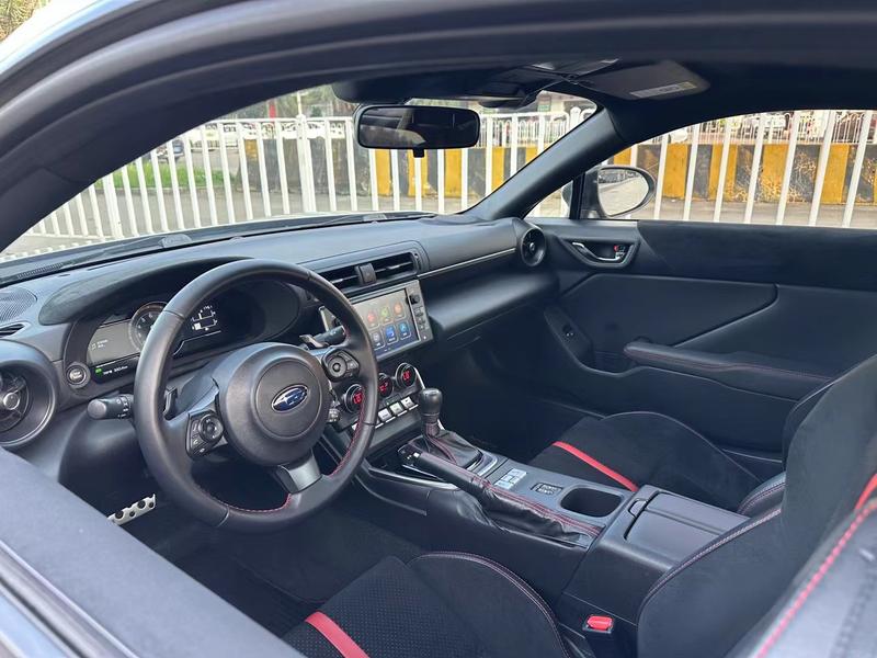 Subaru BRZ, 2022 — фото 7 из 8