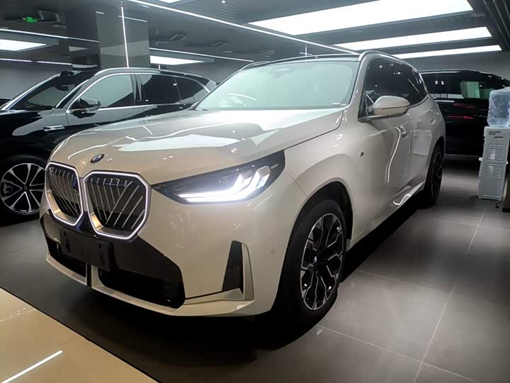 BMW X3, 2025 — купить в Смоленске под ключ