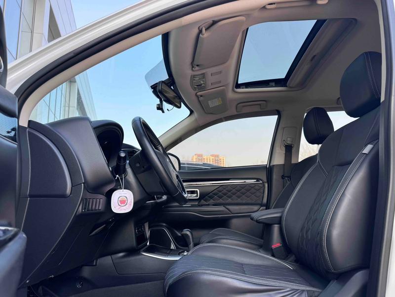 Mitsubishi Outlander, 2021 — фото 9 из 12