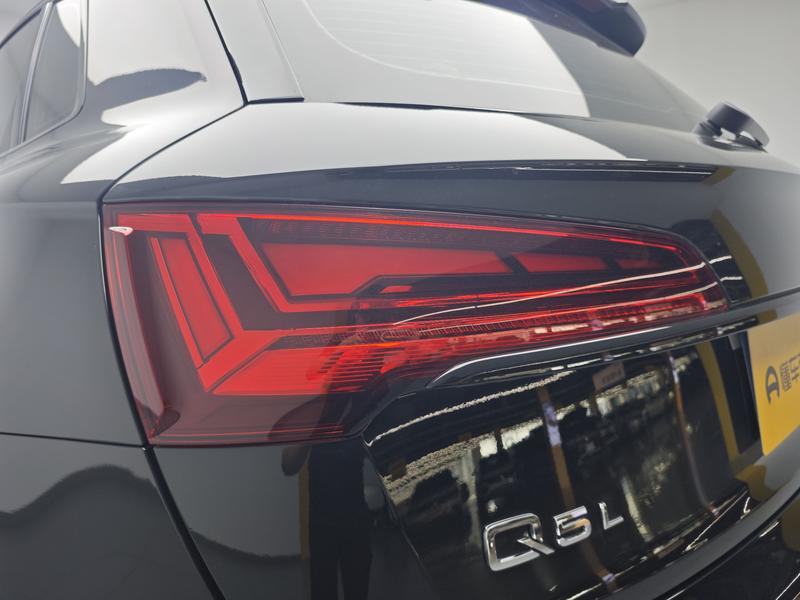 Audi Q5L, 2025 — фото 10 из 12