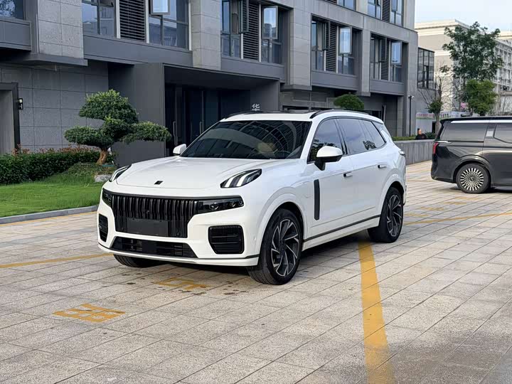 Lynk & Co 09 EM-P Hybrid, 2022 — купить в Уфе под ключ