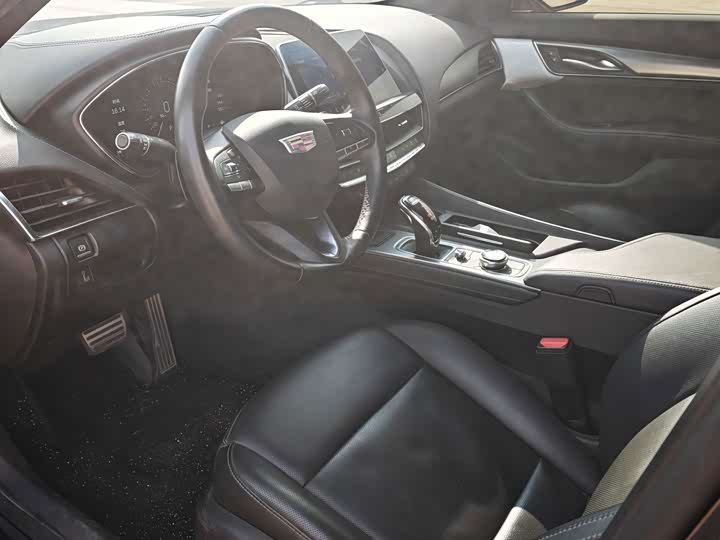 Cadillac CT5, 2023 — фото 6 из 9