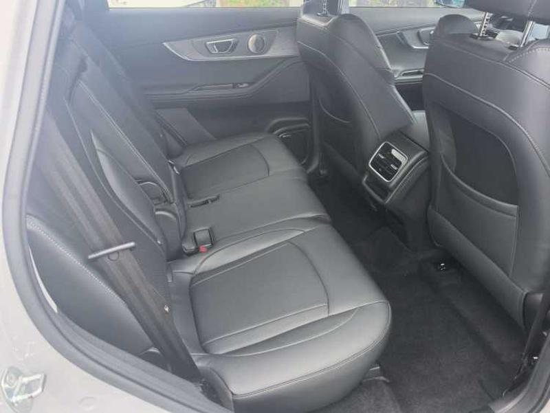 Chery Tiggo 8 Pro Hybrid, 2023 — фото 9 из 10