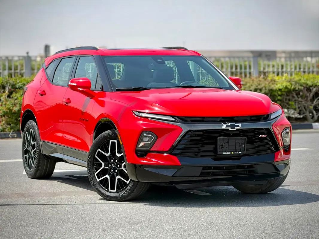 Chevrolet Blazer, 2023 — фото 2 из 10