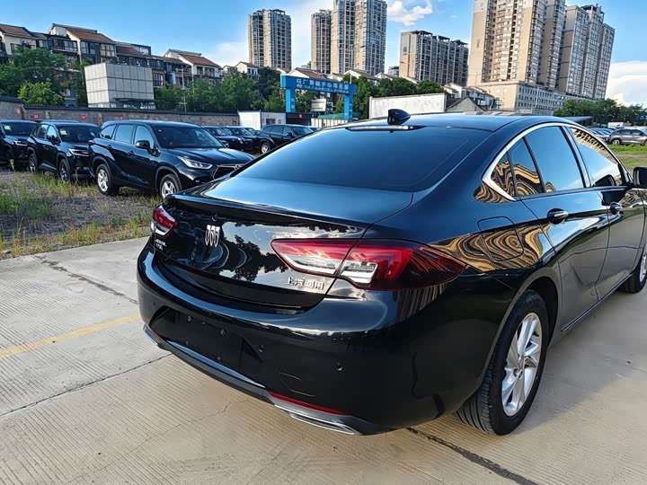 Buick Regal, 2023 — фото 8 из 9