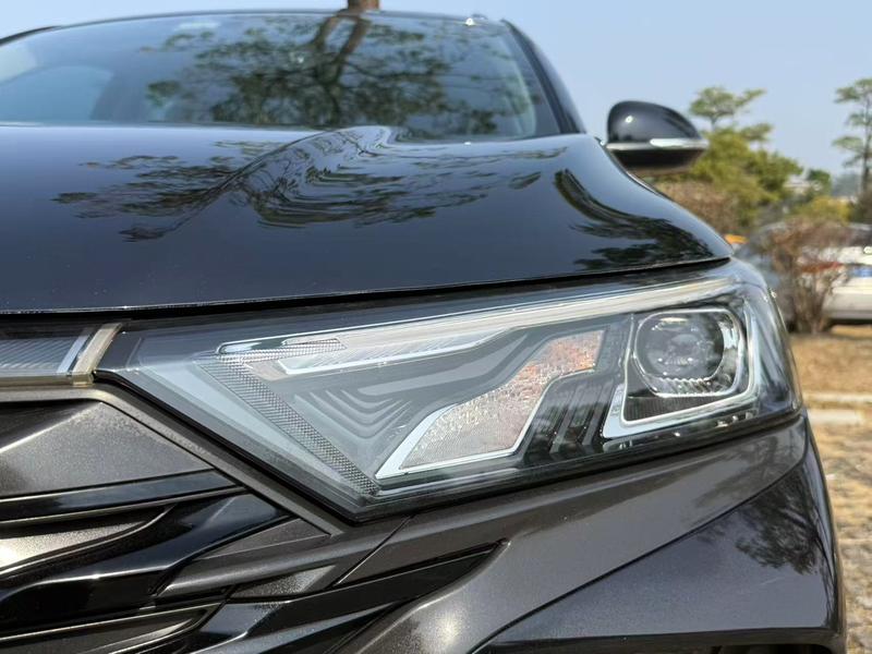Dongfeng Aeolus AX7, 2022 — фото 8 из 12