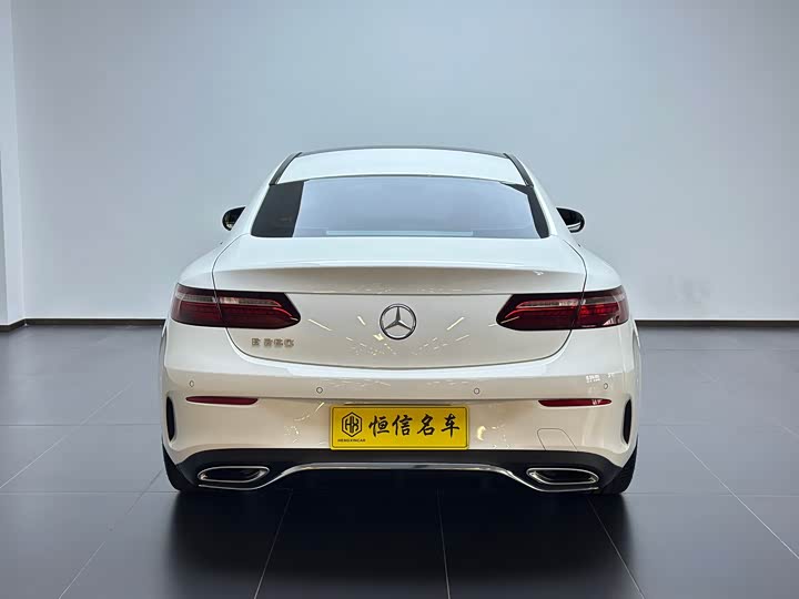 Mercedes-Benz E-Class, 2023 — фото 4 из 9