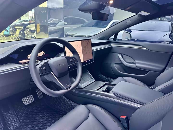 Tesla Model S, 2023 — фото 8 из 9