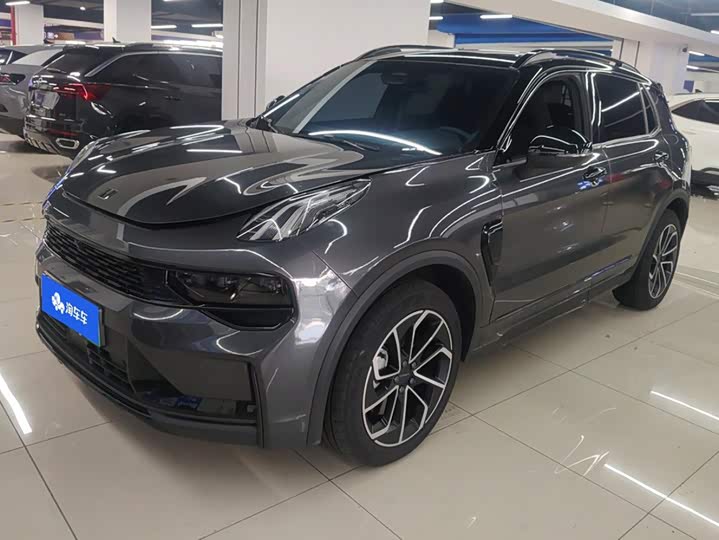 Lynk & Co 01 EM-P Hybrid, 2023 — купить в Санкт-Петербурге под ключ