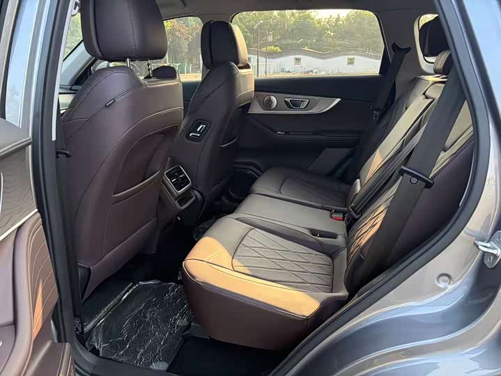 Chery Tiggo 8 Pro, 2025 — фото 4 из 9