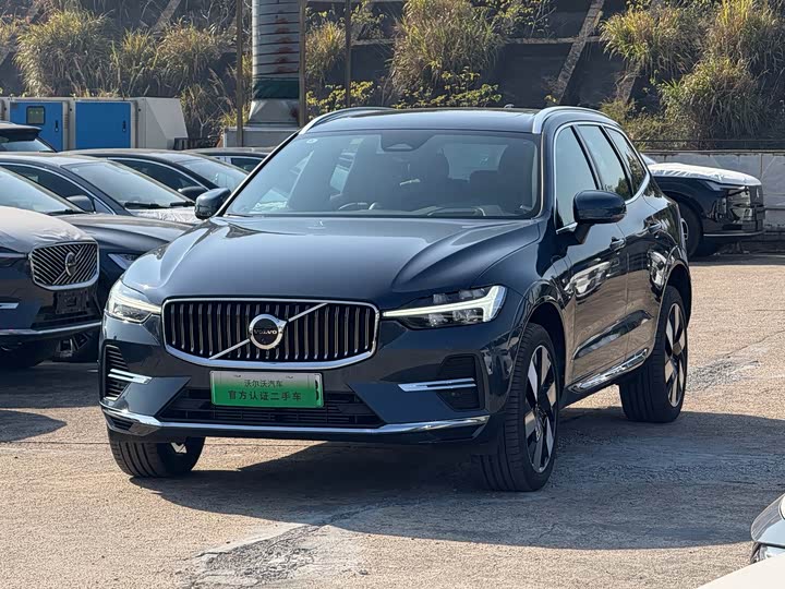 Volvo XC60 Hybrid, 2024 — купить в Курске под ключ