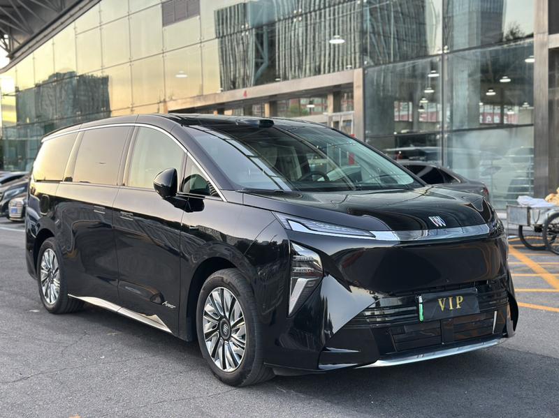 Buick OMPV, 2025 — фото 3 из 12