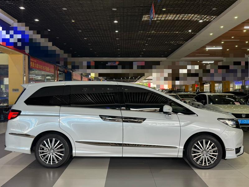 Honda Elysion, 2025 — фото 7 из 12