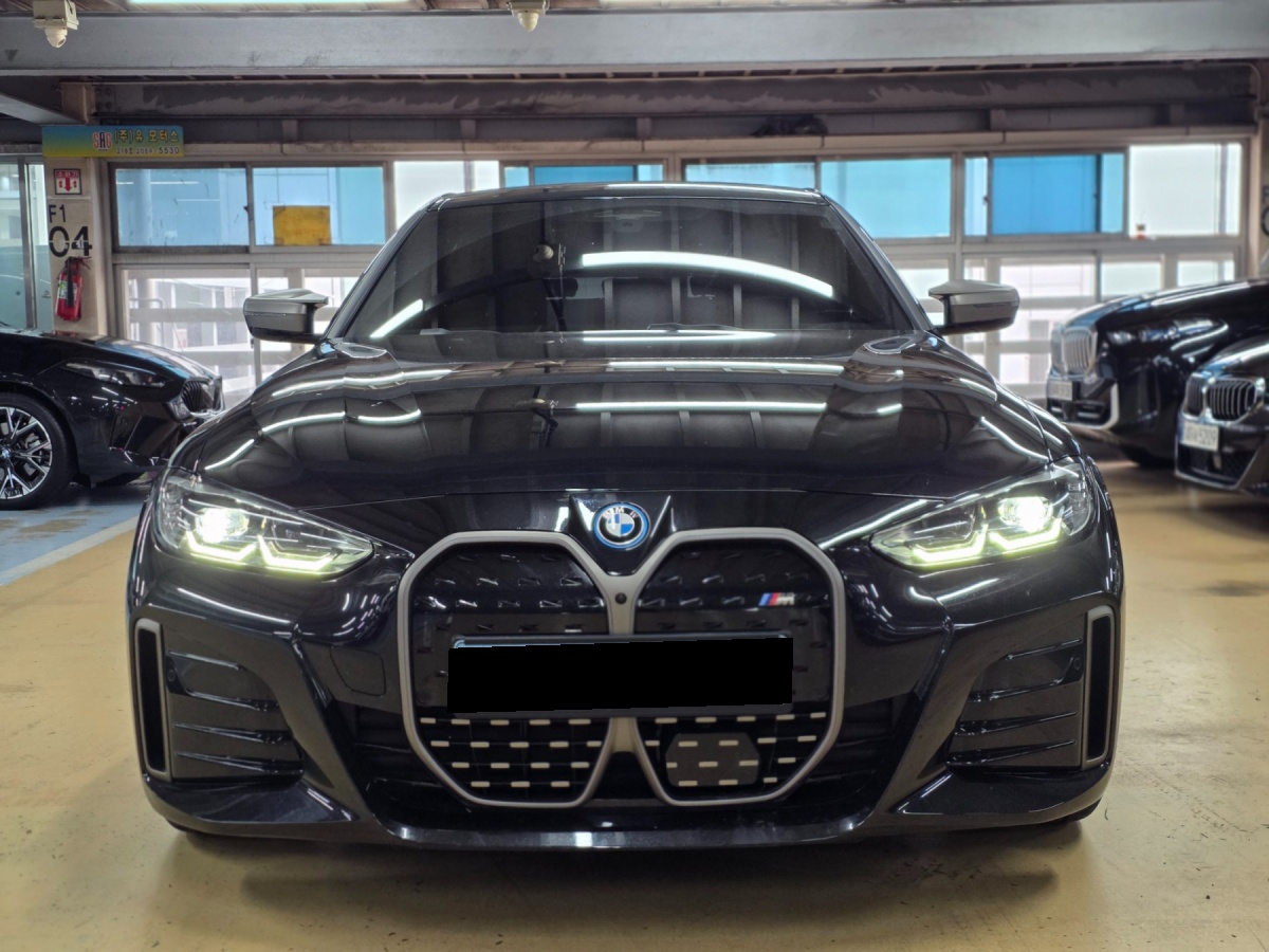 BMW i4, 2023 — купить в Санкт-Петербурге под ключ