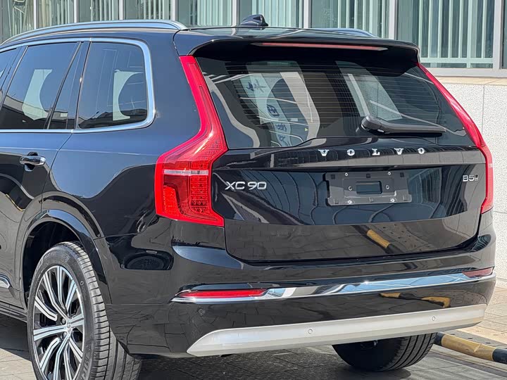 Volvo XC90, 2021 — фото 7 из 9