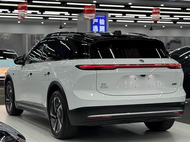 Nio ES6, 2023 — фото 4 из 9