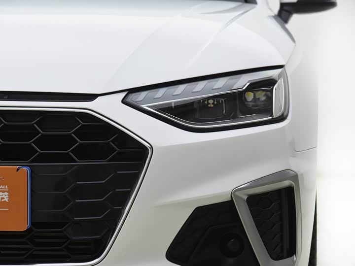 Audi A4L, 2023 — фото 3 из 9