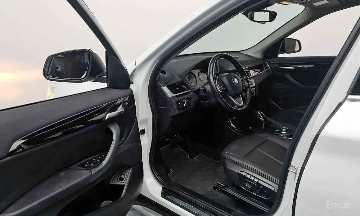 BMW X1, 2022 — фото 10 из 12