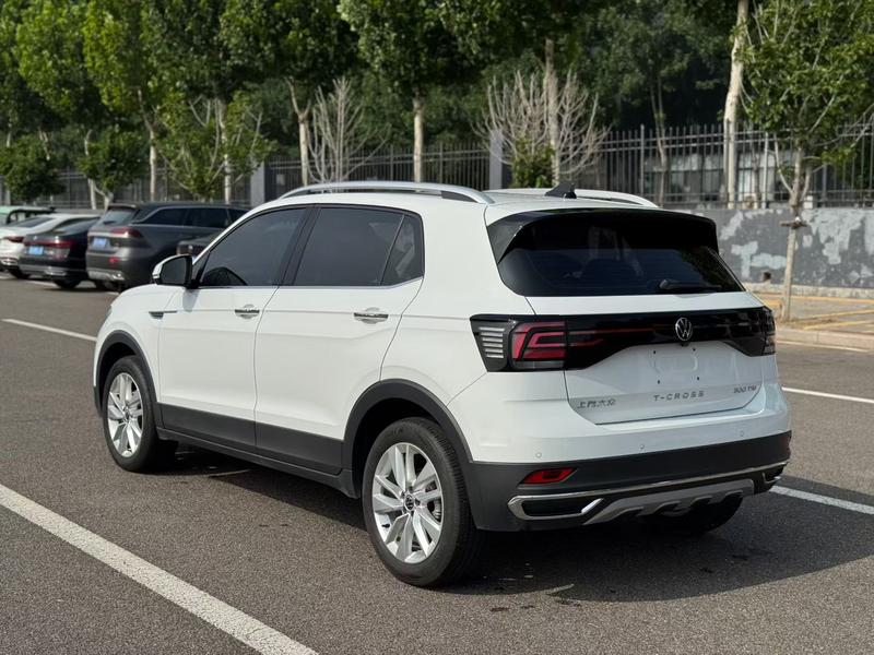 Volkswagen T-Cross, 2024 — фото 4 из 10
