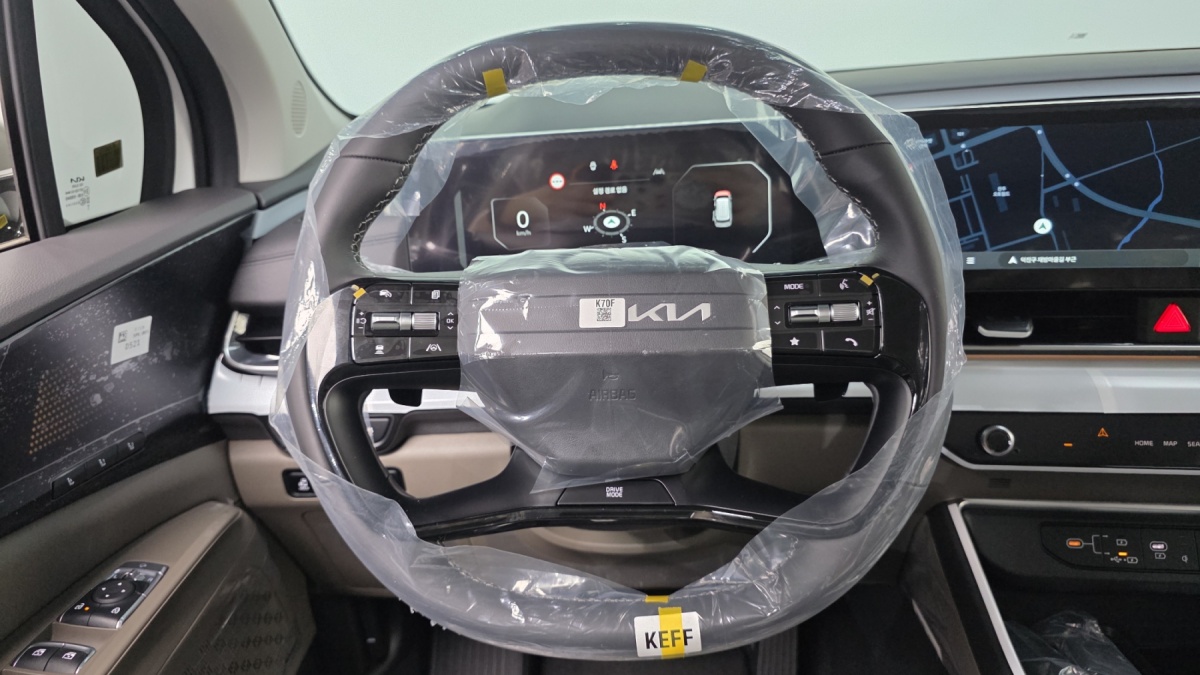Kia Carnival, 2026 — фото 12 из 12