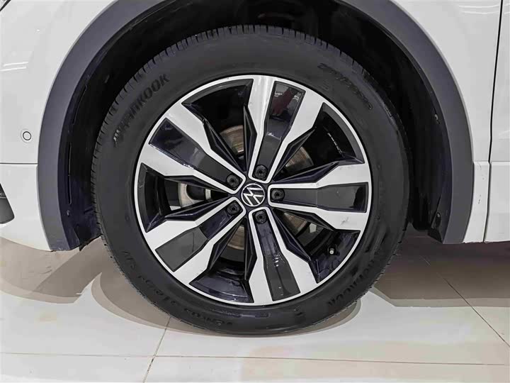 Volkswagen Tiguan L Pro, 2021 — фото 7 из 12